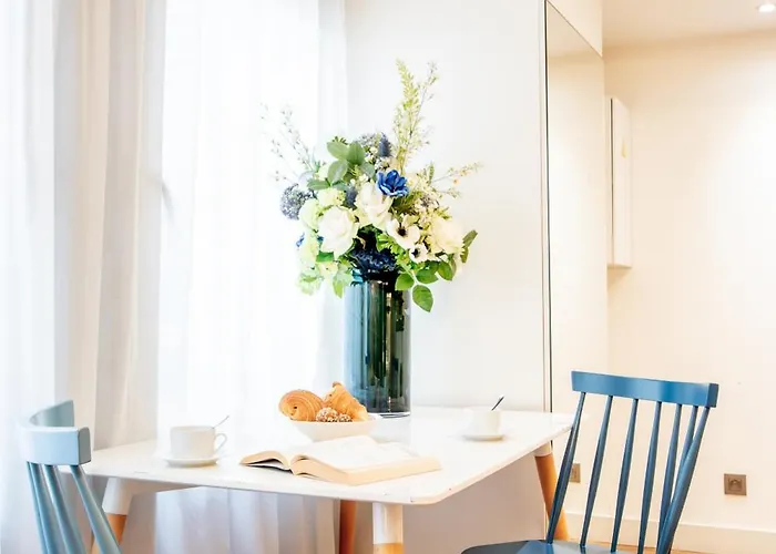 Cadet Residence Paris